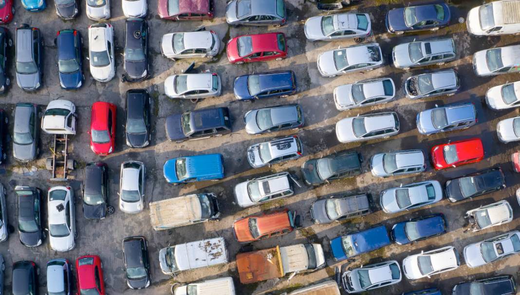 16 yaş üstü aracı olanlara müjde! 2025’te ÖTV indirimi geliyor: Hurda teşviki yasalaşıyor! 2